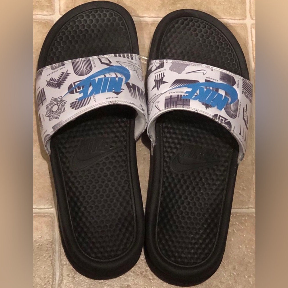 Nike Slides Size 10